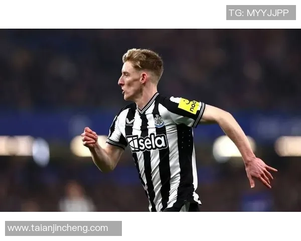 埃迪-豪：格林伍德十分优异且状况正佳；安东尼-戈登现已康复